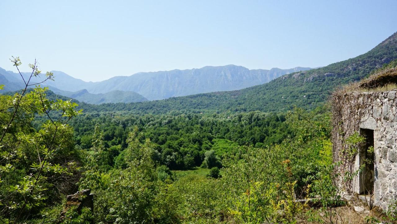 Camp Podkraj Hotel Virpazar Kültér fotó